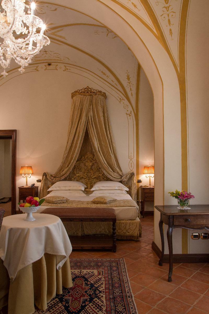 Hotel Castello Di Guarene Exterior foto